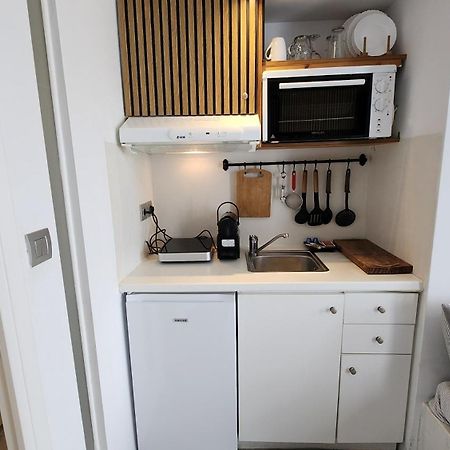 Euphoria Suites & Deluxe Studios Fira  Luaran gambar