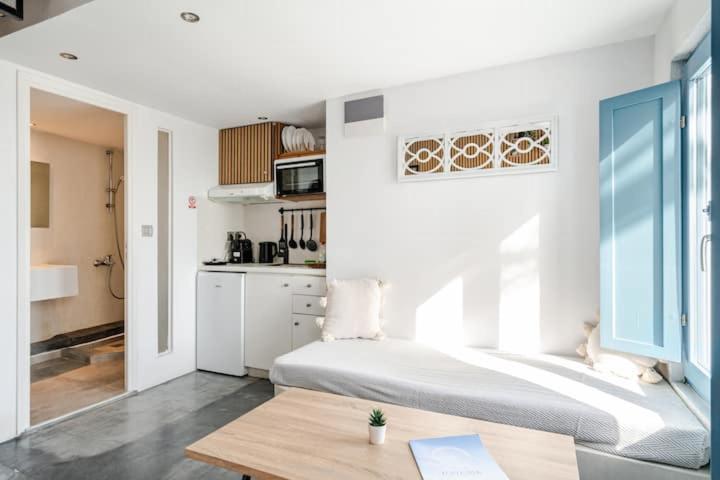 Euphoria Suites & Deluxe Studios Fira  Luaran gambar