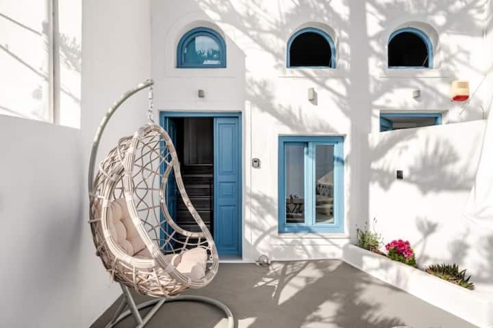 Euphoria Suites & Deluxe Studios Fira  Luaran gambar