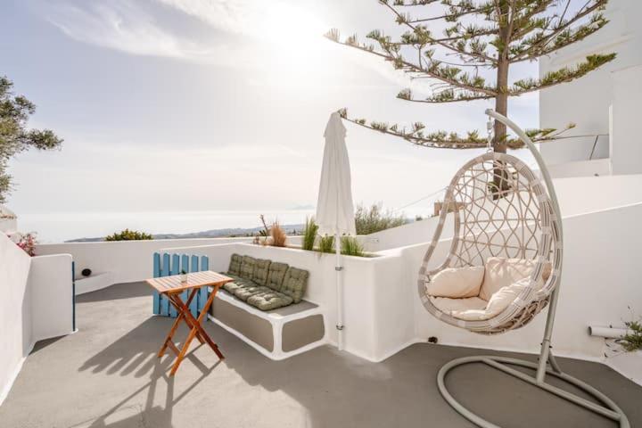 Euphoria Suites & Deluxe Studios Fira  Luaran gambar